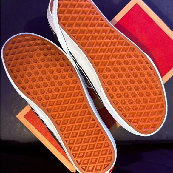 Vans Authentic in Scarab Green Canvas Sneakers - Picture 3 of 5